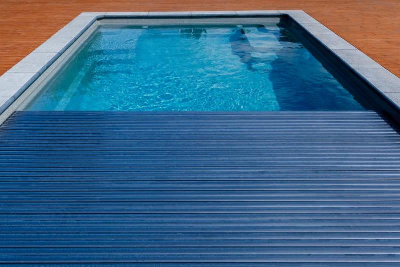 Quels &eacute;quipements compl&eacute;mentaires choisir pour profiter pleinement de sa piscine &agrave; H&eacute;ricourt ?